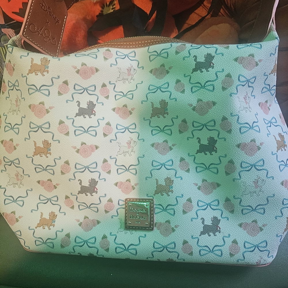 Disney Dooney & Bourke Aristocats Satchel